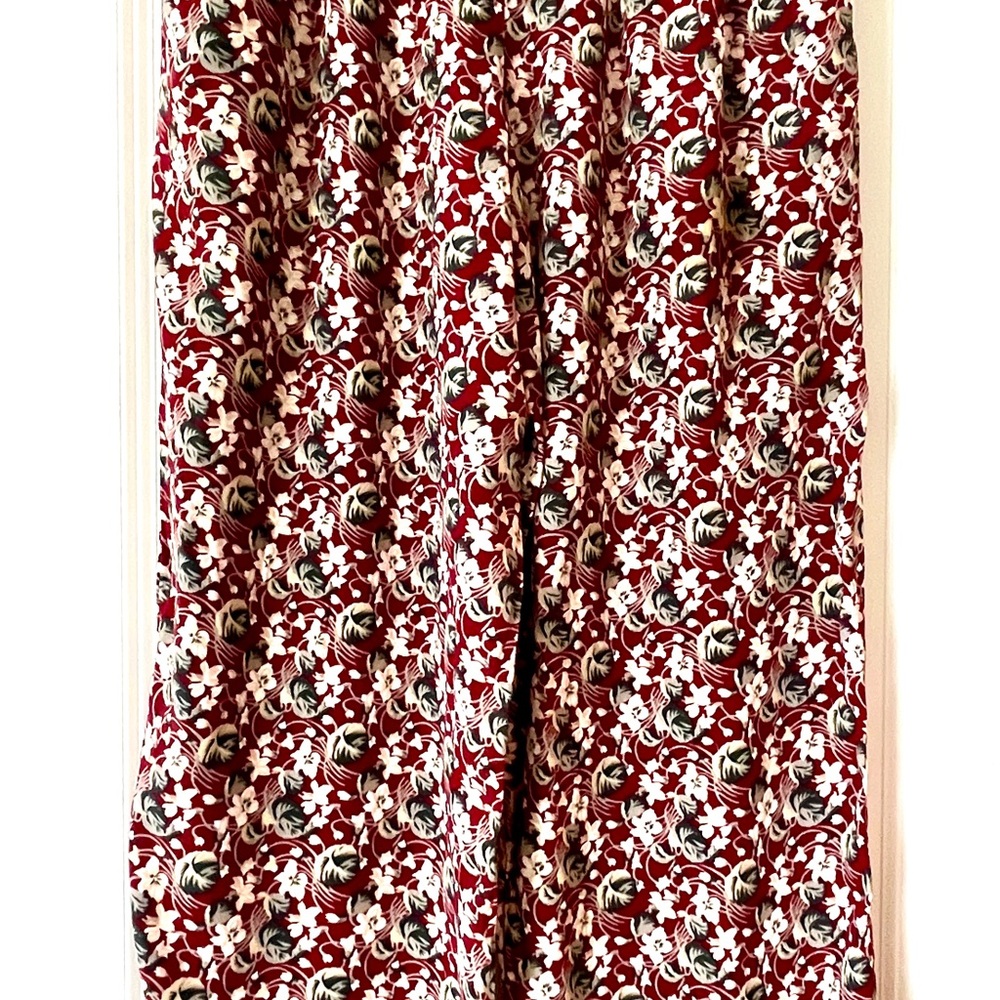 Ann Taylor Burgundy Red Floral women’s pants size small
